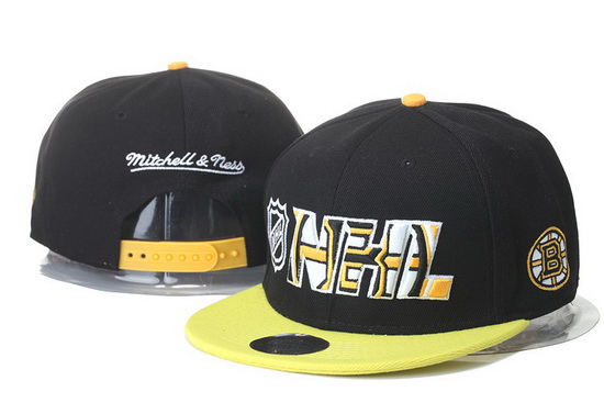 Boston Bruins Snapback Cap 23C 001