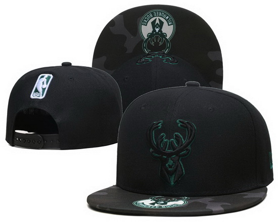 Milwaukee Bucks Snapback Cap 23C 001