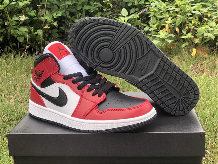 Women 2020 Air Jordan 1s Mid Chicago Black Toe 554724-069 Shoes