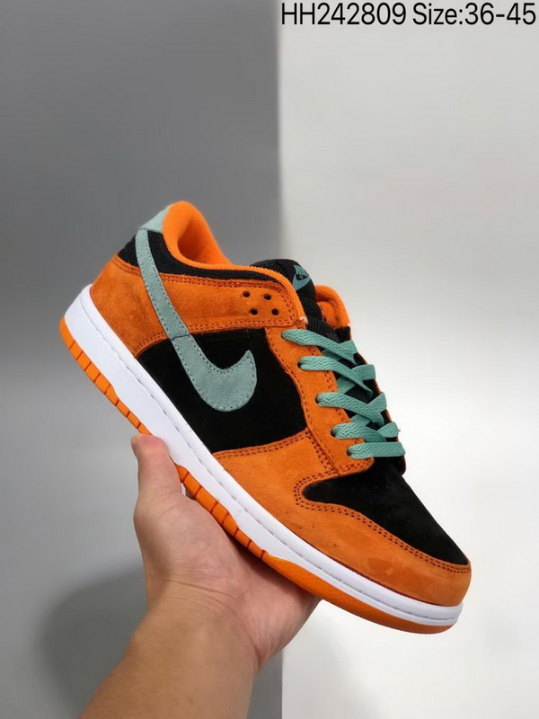 Nike SB Dunk Low AAA Women Shoes 056