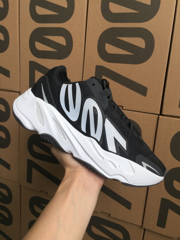 Yeezy 700 VN Men Shoes 001