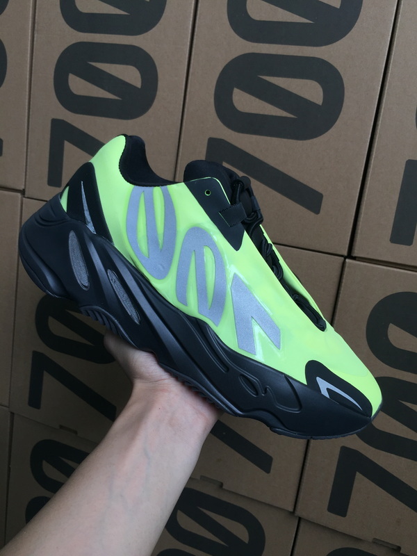 Yeezy 700 VN Men Shoes 006