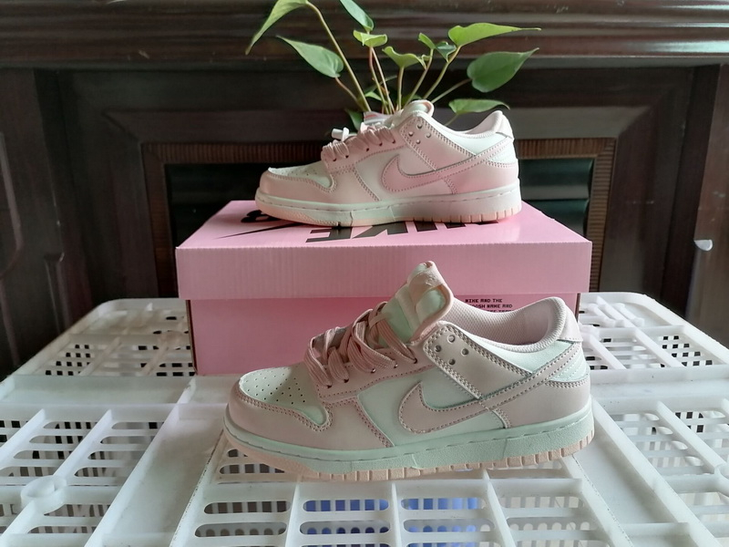 Nike SB Dunk Low Women Shoes 500