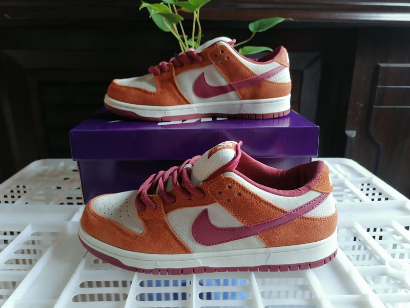 Nike SB Dunk Low Women Shoes 548