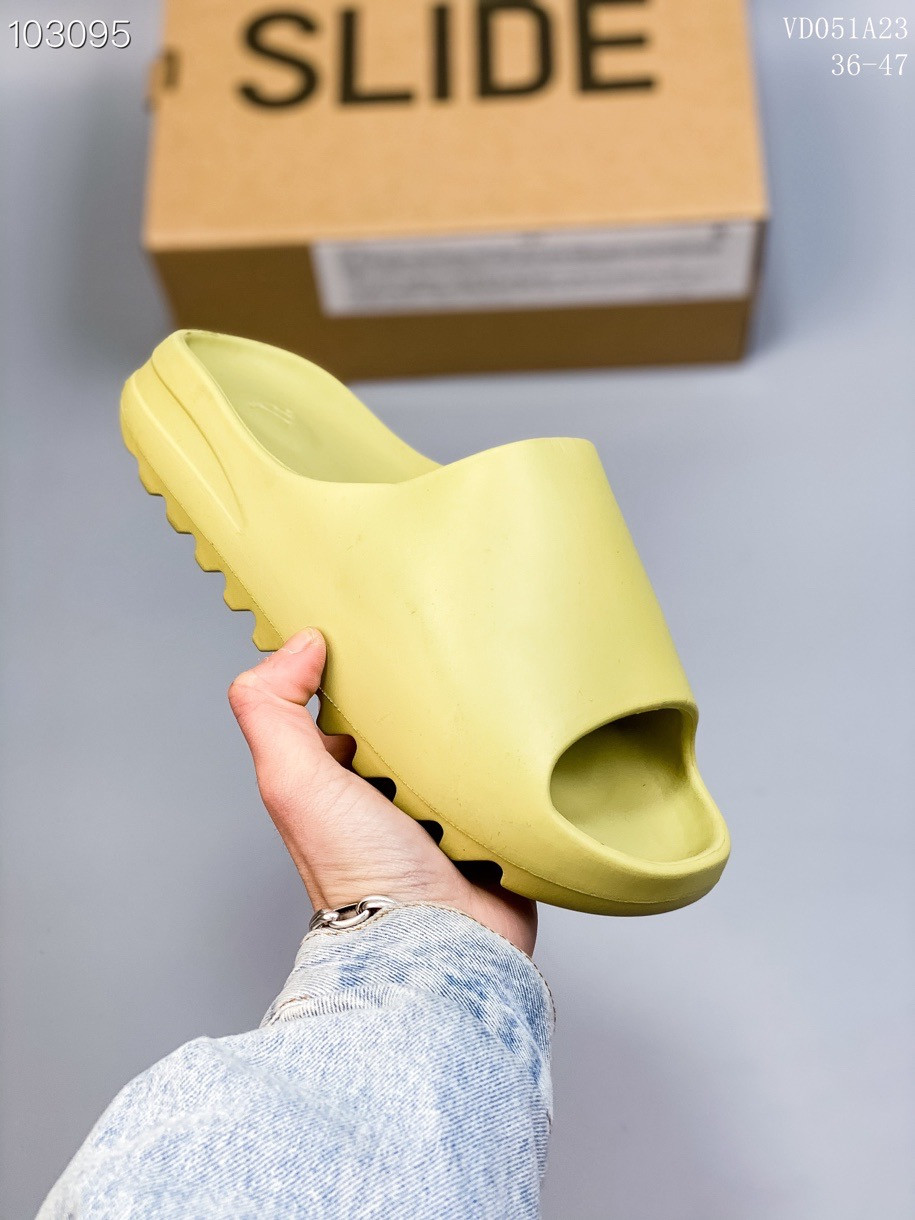 Adidas Yeezy Slide Women 005