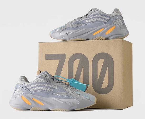 Yeezy 700 Men Shoes 006