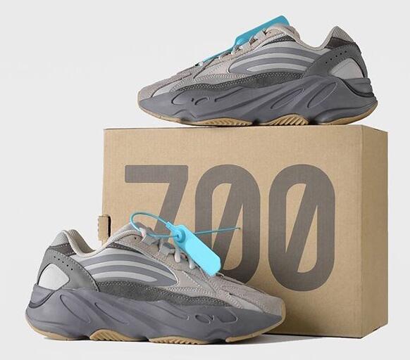 Yeezy 700 Men Shoes 008