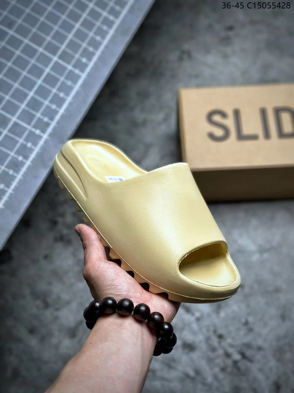 Kanye West x Yeezy Slide Resin 233 06