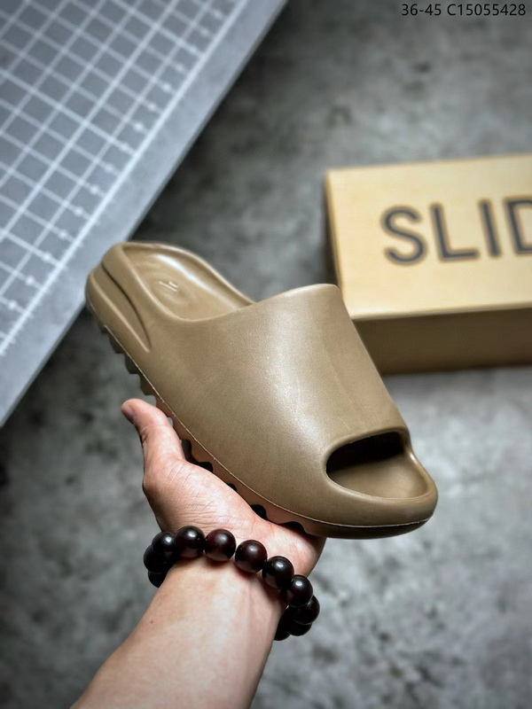 Kanye West x Yeezy Slide Resin 233 08