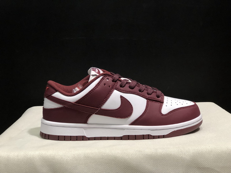 Nike Dunk Low Men Shoes 233 01