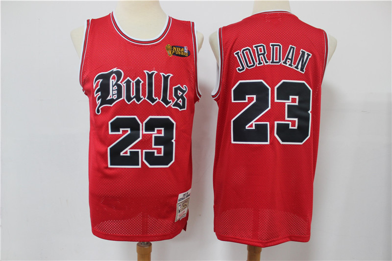 Men Chicago Bulls Michael Jordan 23 Old English Faded Jersey