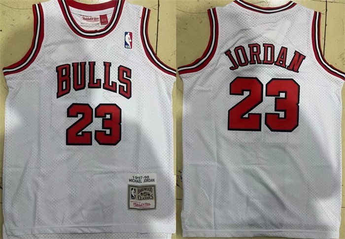 Men Chicago Bulls 23 Michael Jordan White 1997 98 Stitched JerseyA