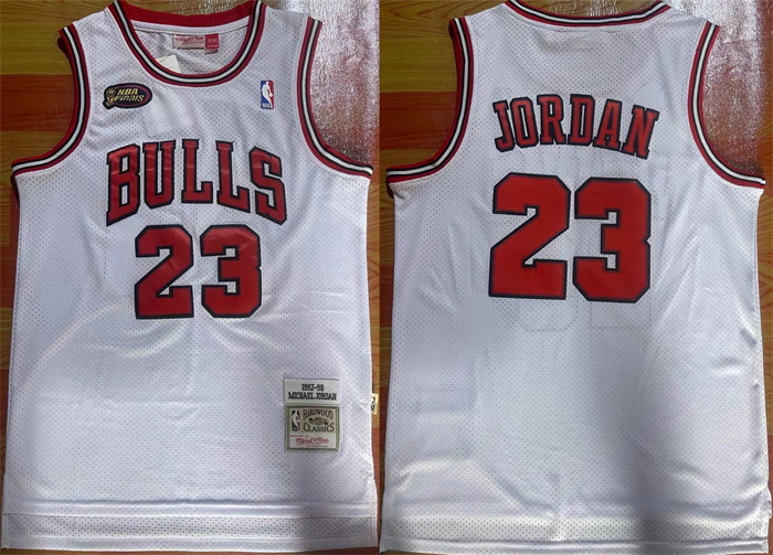 Men Chicago Bulls 23 Michael Jordan White 1997 98 NBA Finals Stitched Jersey