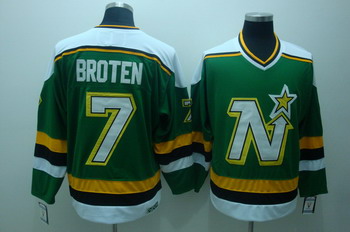 Dalls Stars 7 Broten Green Jerseys CCM