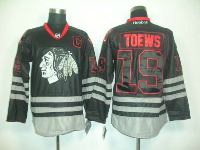 nhl jerseys  Chicago Blackhawks 19 Toews black ice new