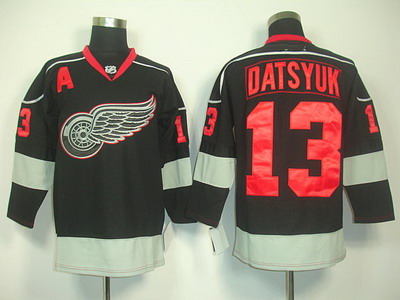 nhl deroit red wings #13 datsyuk black A patch