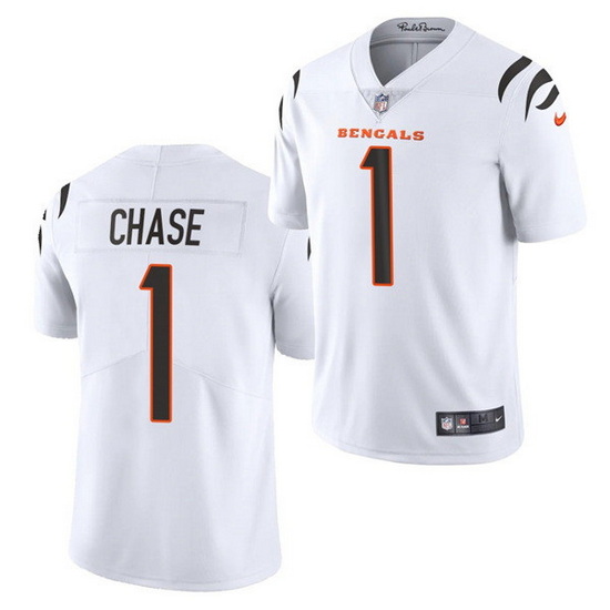 Youth Cincinnati Bengals 1 Ja 27Marr Chase White Vapor Untouchable Limited Stitched Jersey