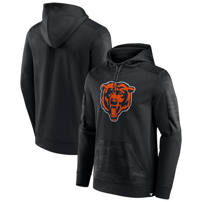 Men Chicago Bears Black On The Ball Pullover Hoodie